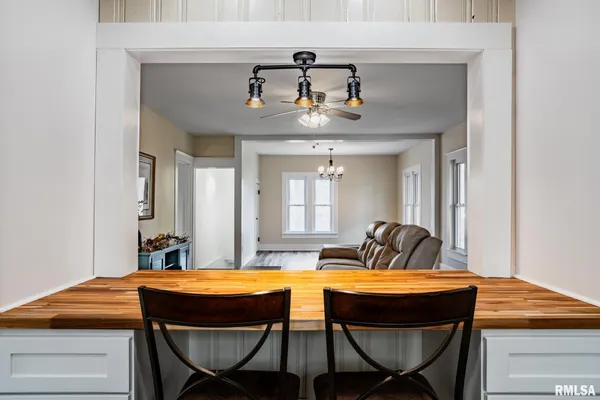 $274,900 | 6873 Old Highway 13, Carbondale, IL 62901