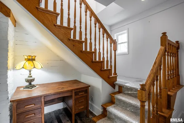 $274,900 | 6873 Old Highway 13, Carbondale, IL 62901