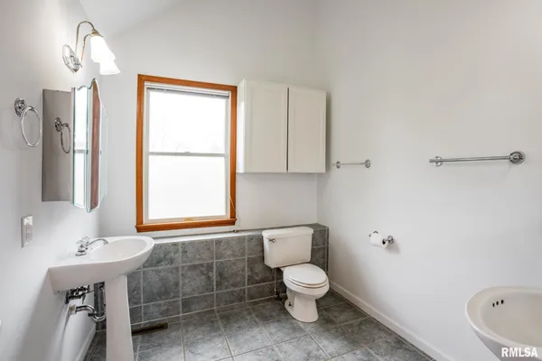 $274,900 | 6873 Old Highway 13, Carbondale, IL 62901