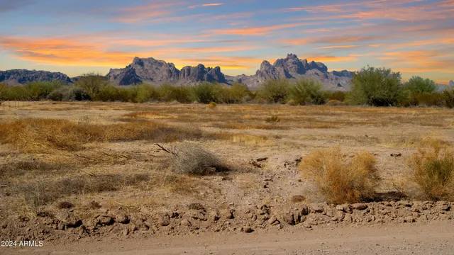 $29,500 | 7770 South 543rd Avenue, Unit 236, Tonopah, AZ 85354