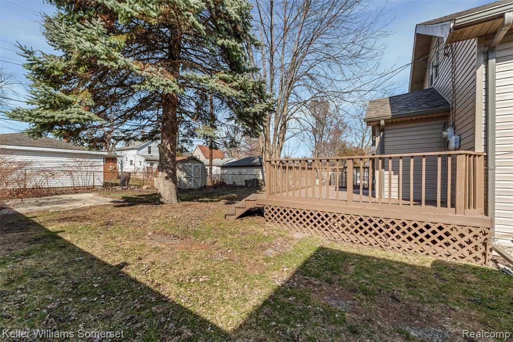22065 Linwood Eastpointe, MI 48021 - Photo 20 of 27