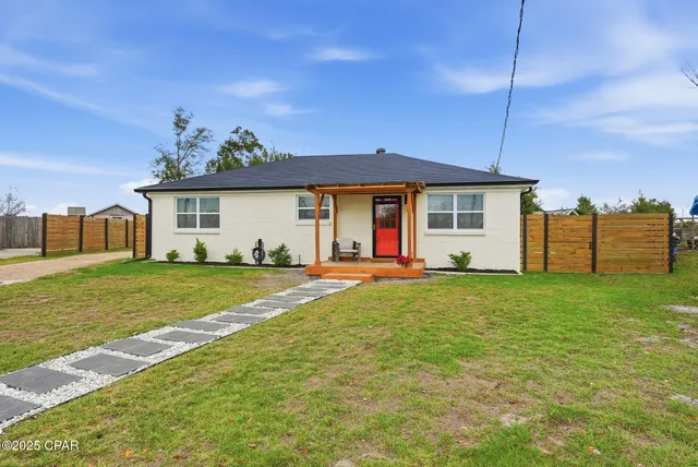 $340,000 | 2009 Brenda Circle, Lynn Haven, FL 32444