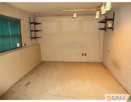 19 Parsons Road East Brunswick, NJ 08816 - Photo 8 of 12 Gallery Image 8