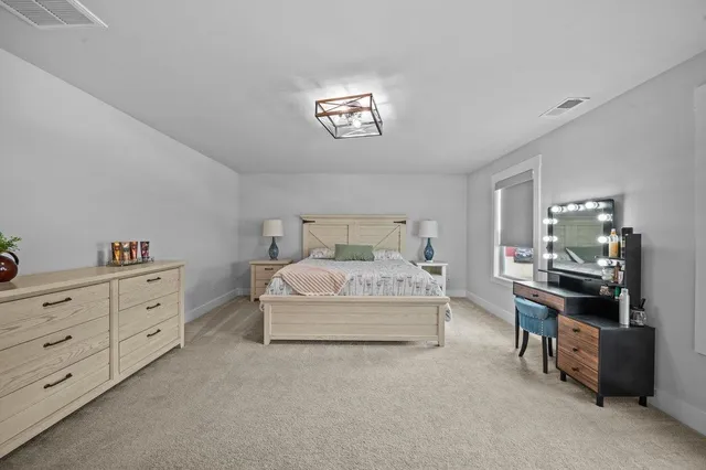 $434,900 | 636 Sunwater Drive, Duncan, SC 29334