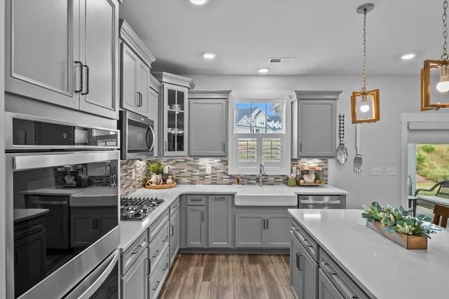 $434,900 | 636 Sunwater Drive, Duncan, SC 29334