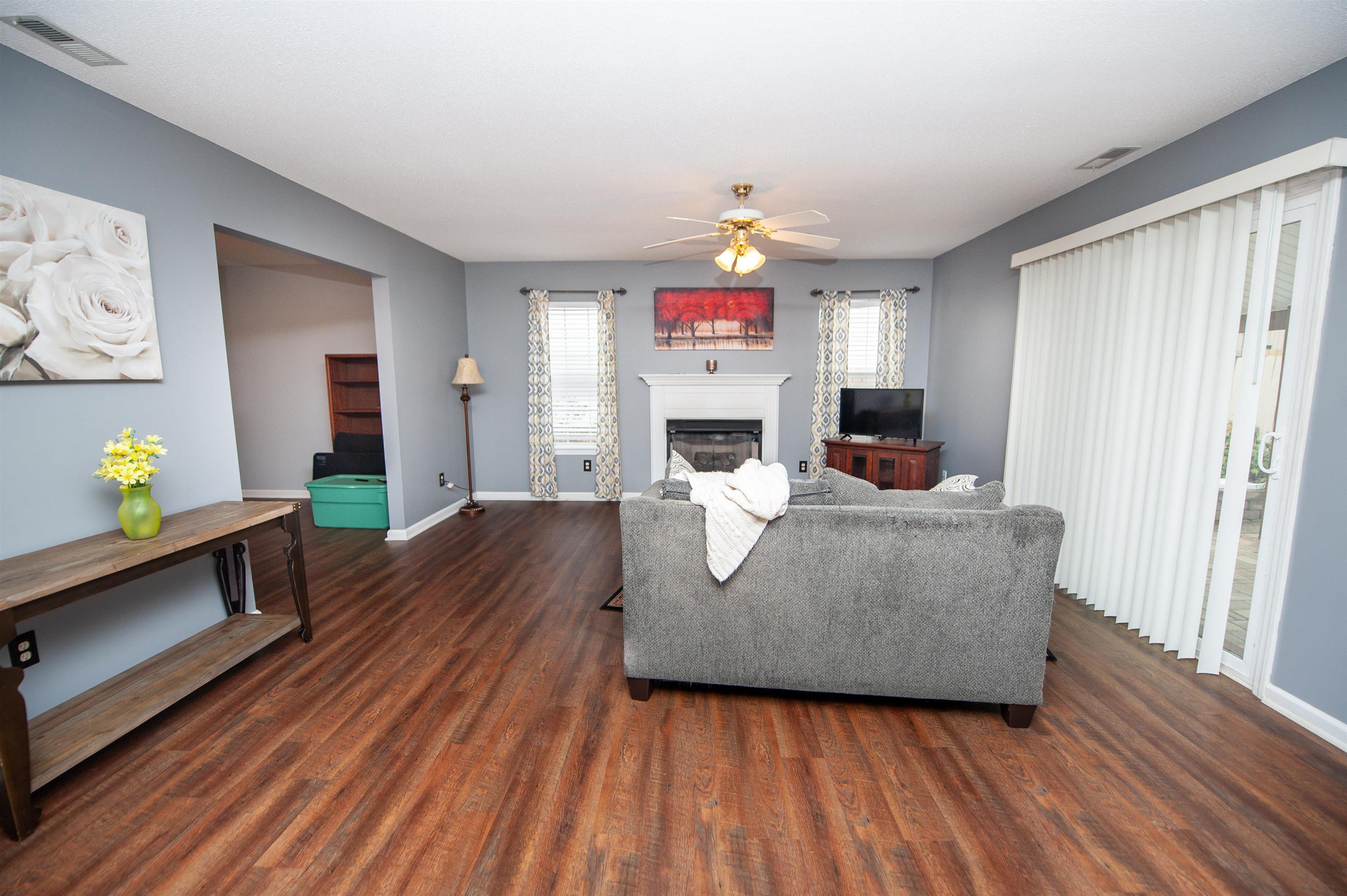 333 Cornelson Drive Greer, SC 29651 - Photo 5 of 49
