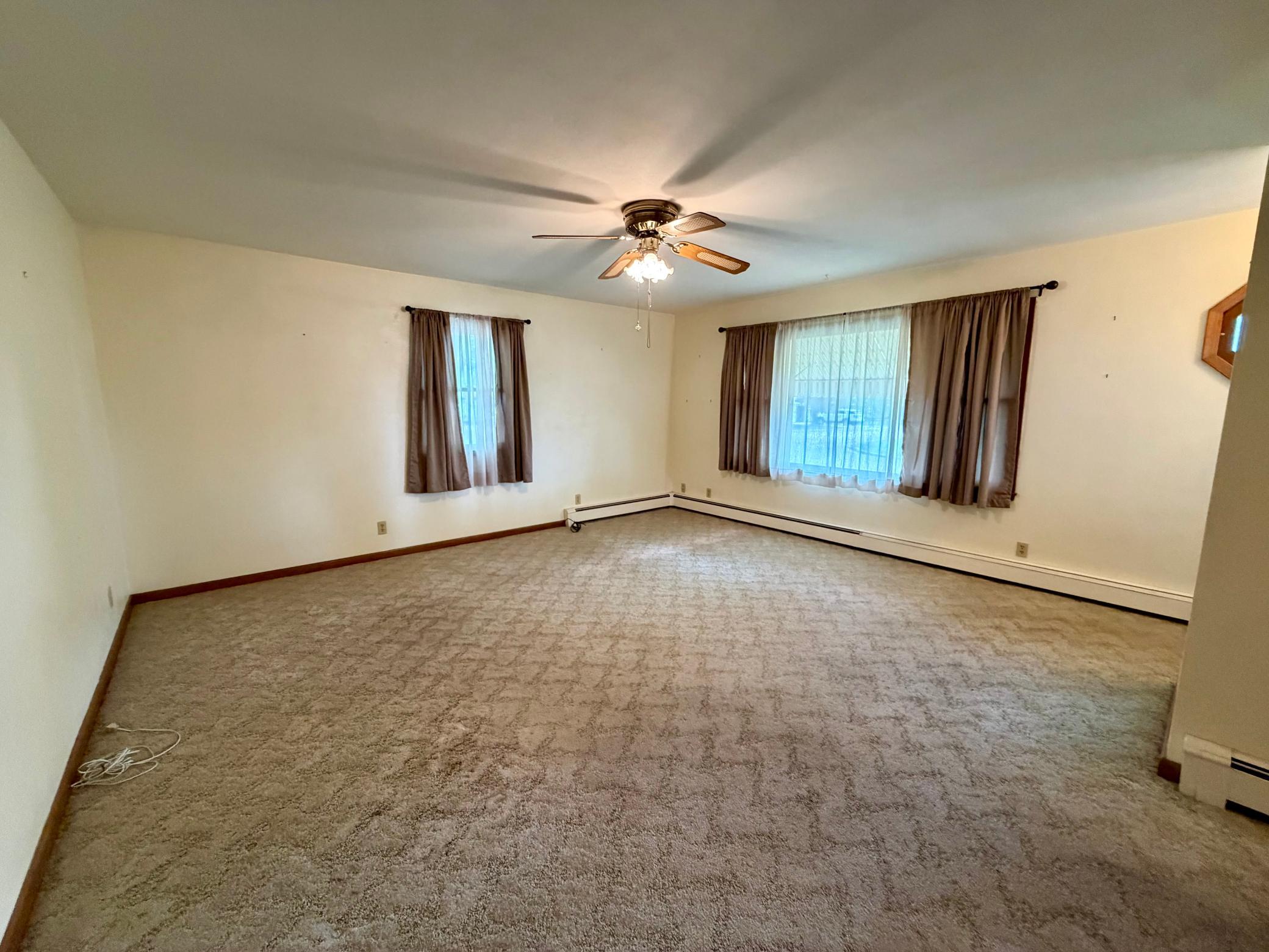 137 2nd Street East Tracy, MN 56175 - Photo 15 of 33