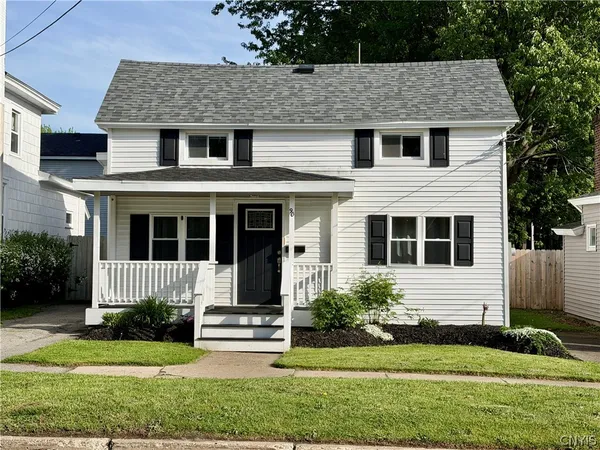 $199,900 | 90 West Mohawk Street, Oswego, NY 13126