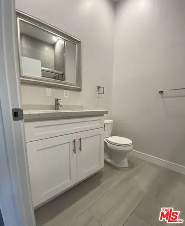 $3,231 | 3955 South Budlong Avenue, Unit 3955, Los Angeles, CA 90037