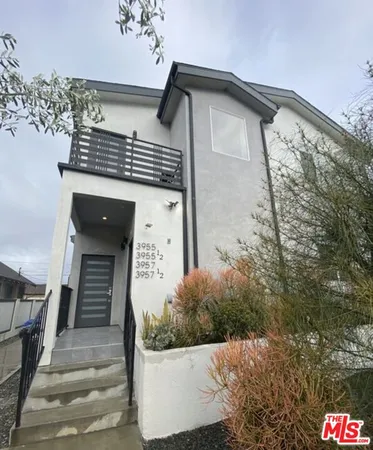 $3,231 | 3955 South Budlong Avenue, Unit 3955, Los Angeles, CA 90037