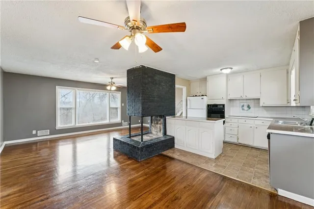 $199,000 | 5904 East 103rd Street, Kansas City, MO 64134