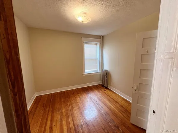 $3,200 | 106 McLean Avenue, Yonkers, NY 10705