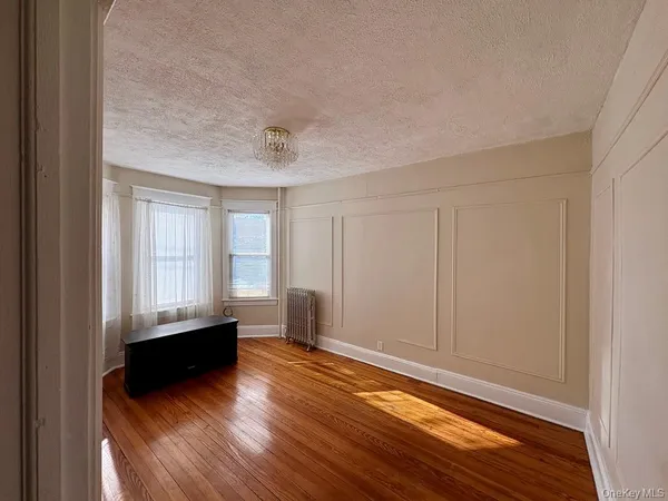 $3,200 | 106 McLean Avenue, Yonkers, NY 10705