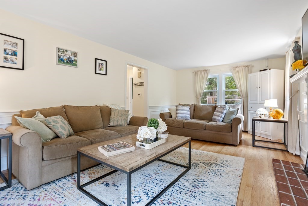 25 Mitchell Road Stow, MA 01775 - Photo 7 of 36