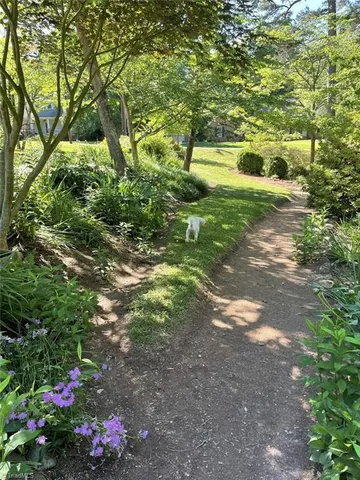 $595,800 | 403 Weaver Drive, Lexington, NC 27292