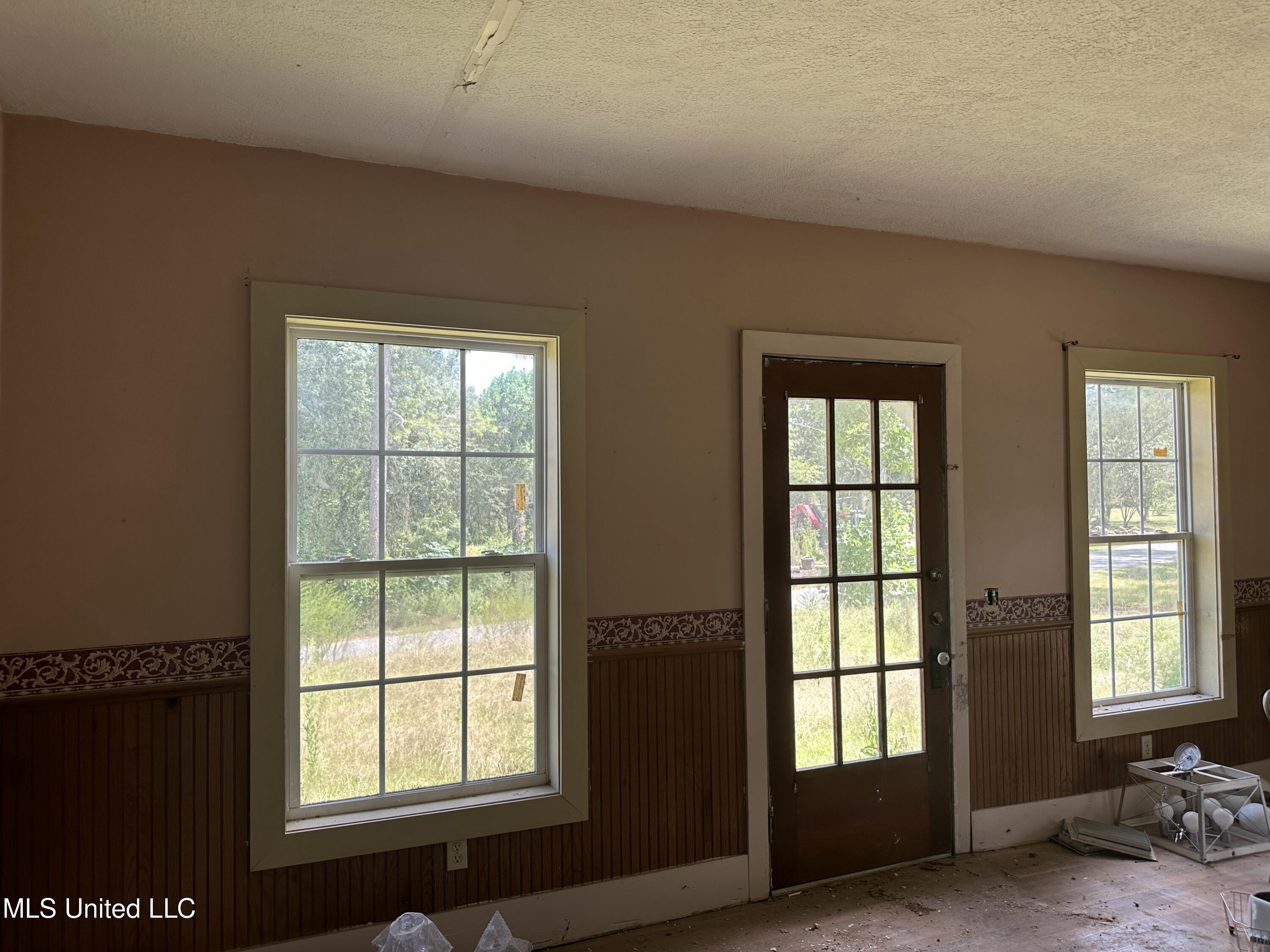 4393 County Road 470 Meridian, MS 39301 - Photo 17 of 39 IMG_3879