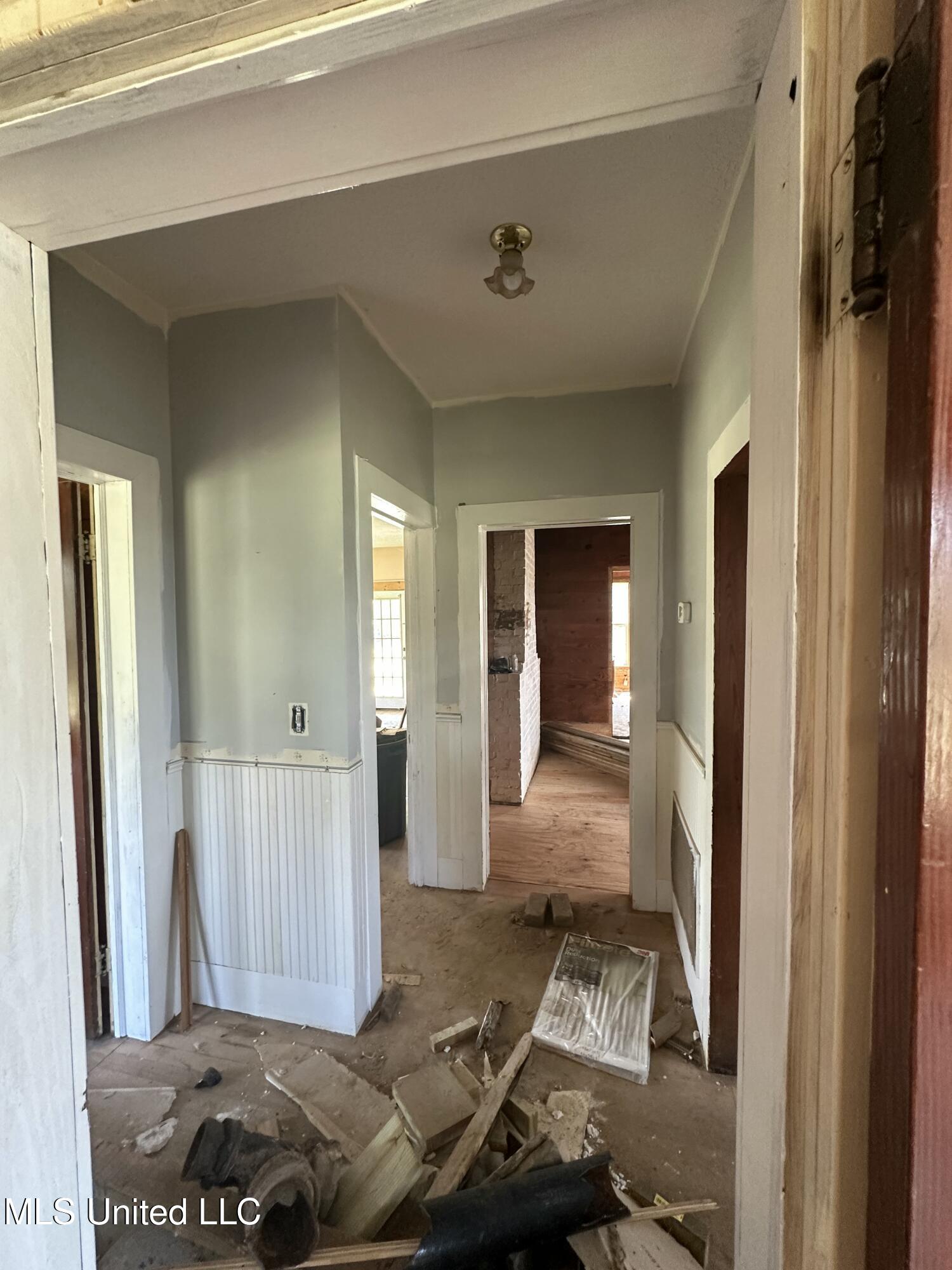 4393 County Road 470 Meridian, MS 39301 - Photo 26 of 39 IMG_3878