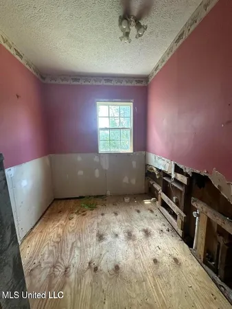 $70,000 | 4393 County Road 470, Meridian, MS 39301