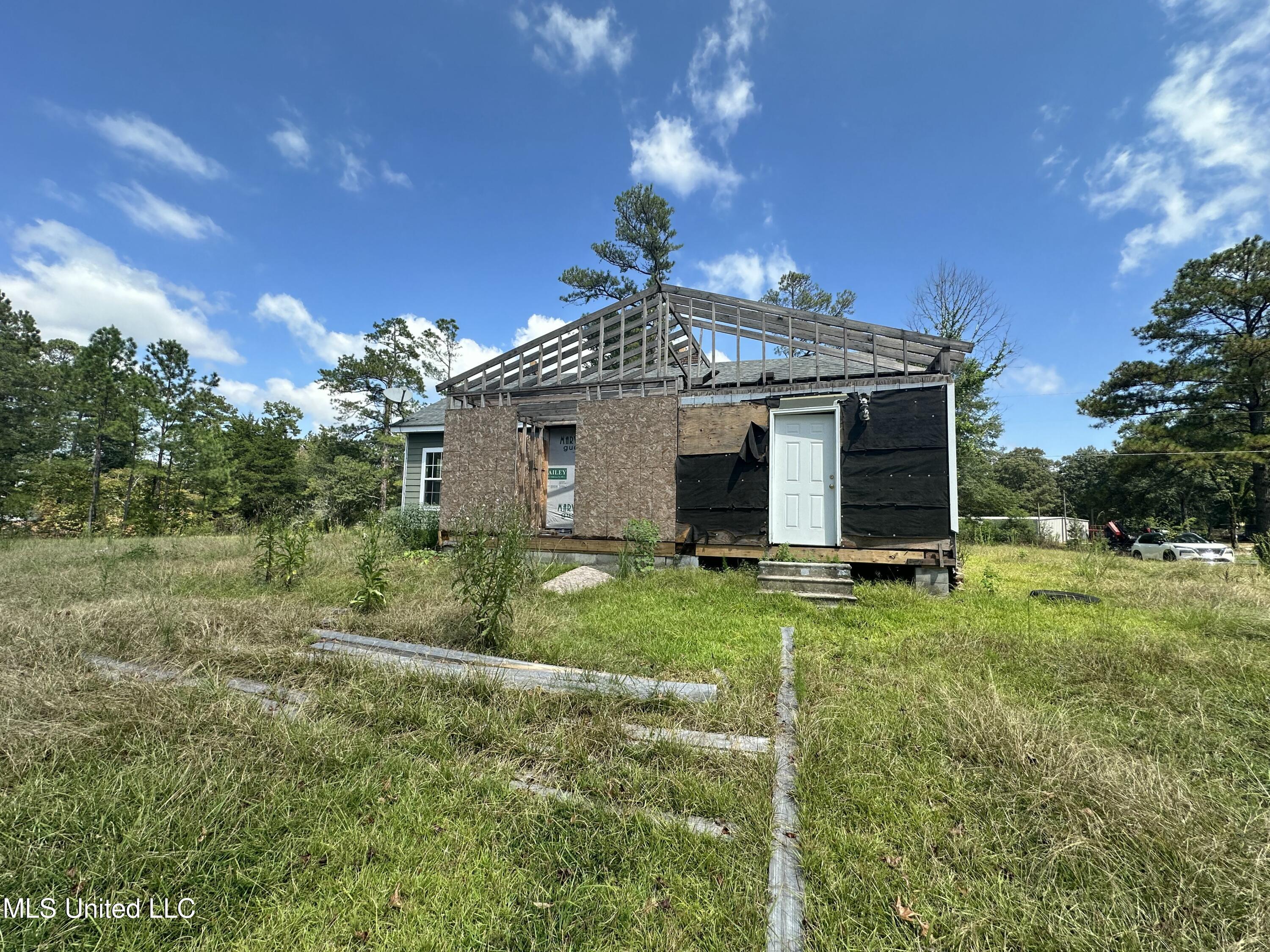 4393 County Road 470 Meridian, MS 39301 - Photo 9 of 39 IMG_3885