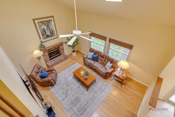 $550,000 | 6952 Revere Court, Gurnee, IL 60031