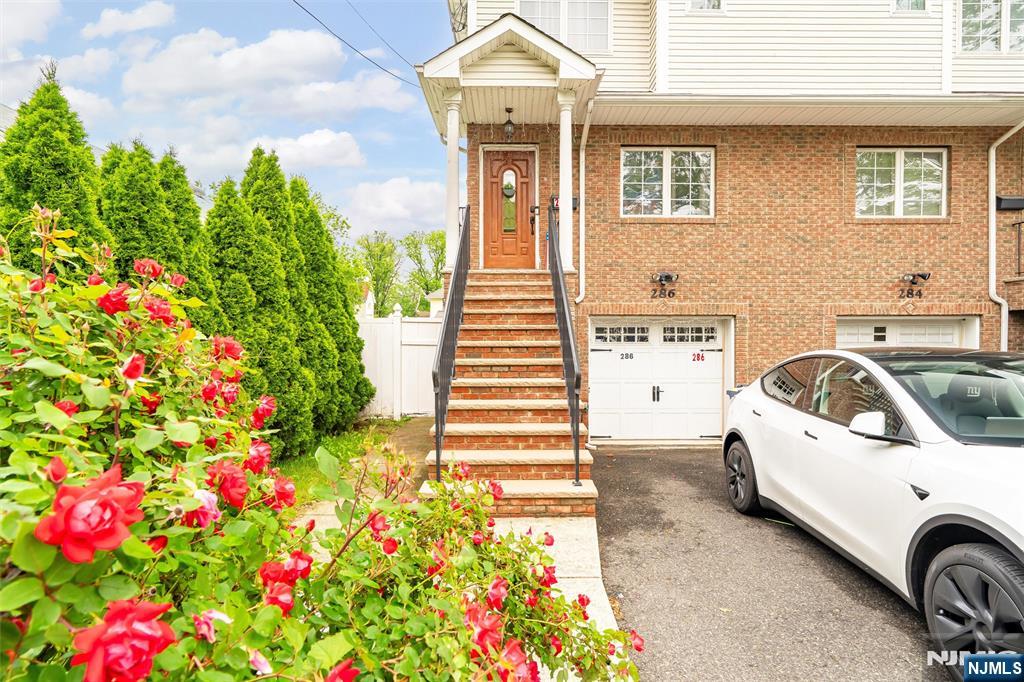 286 James Street Hackensack, NJ 07601 - Photo 4 of 50