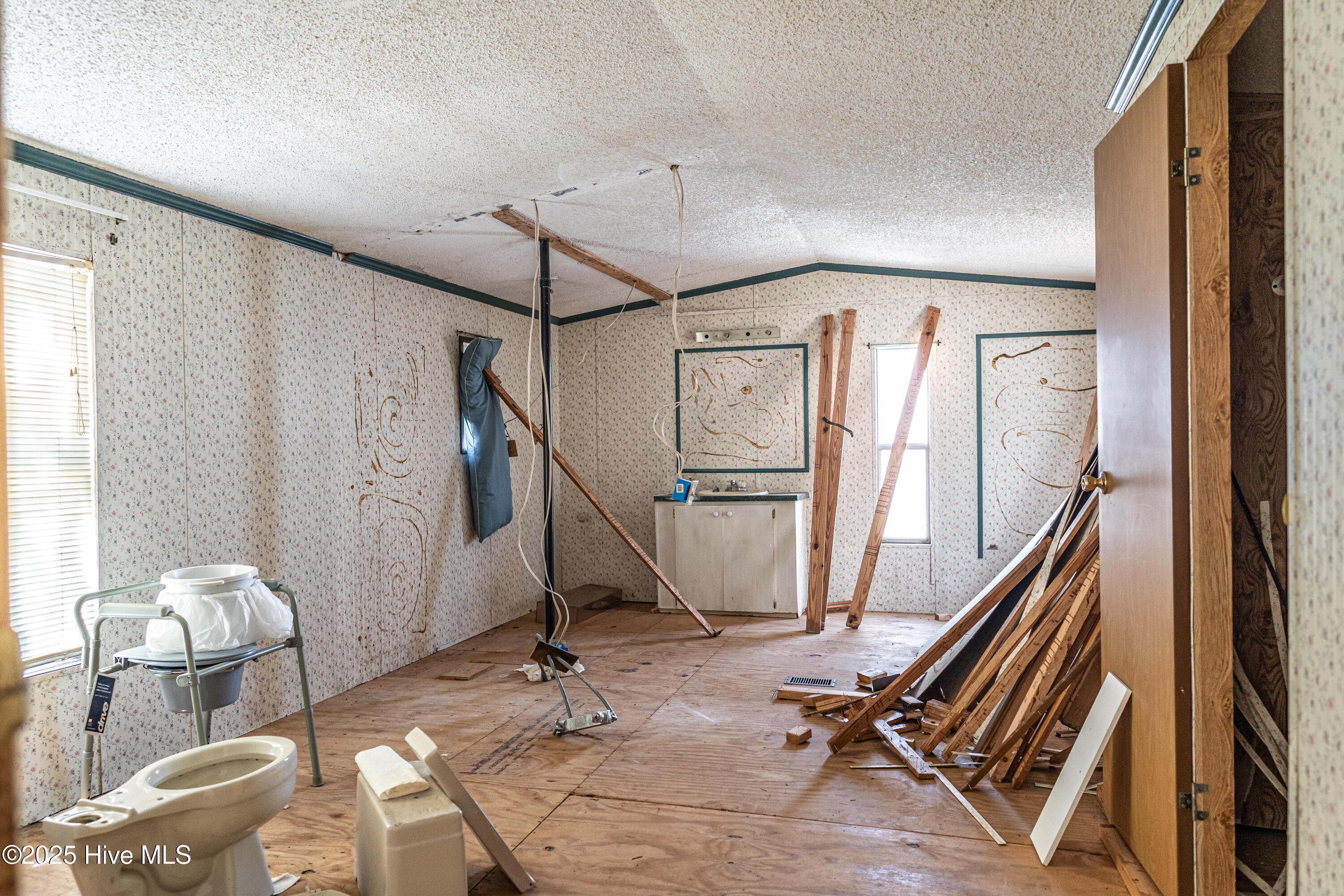 152 Gibbons Street Hamlet, NC 28345 - Photo 65 of 69 DSC04329