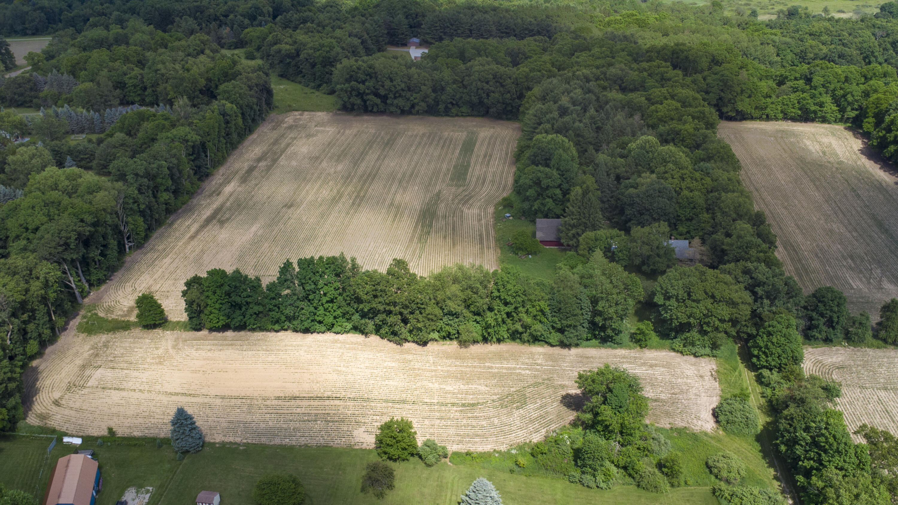 7114 Mabley Hill Road Fenton, MI 48430 - Photo 8 of 35 000