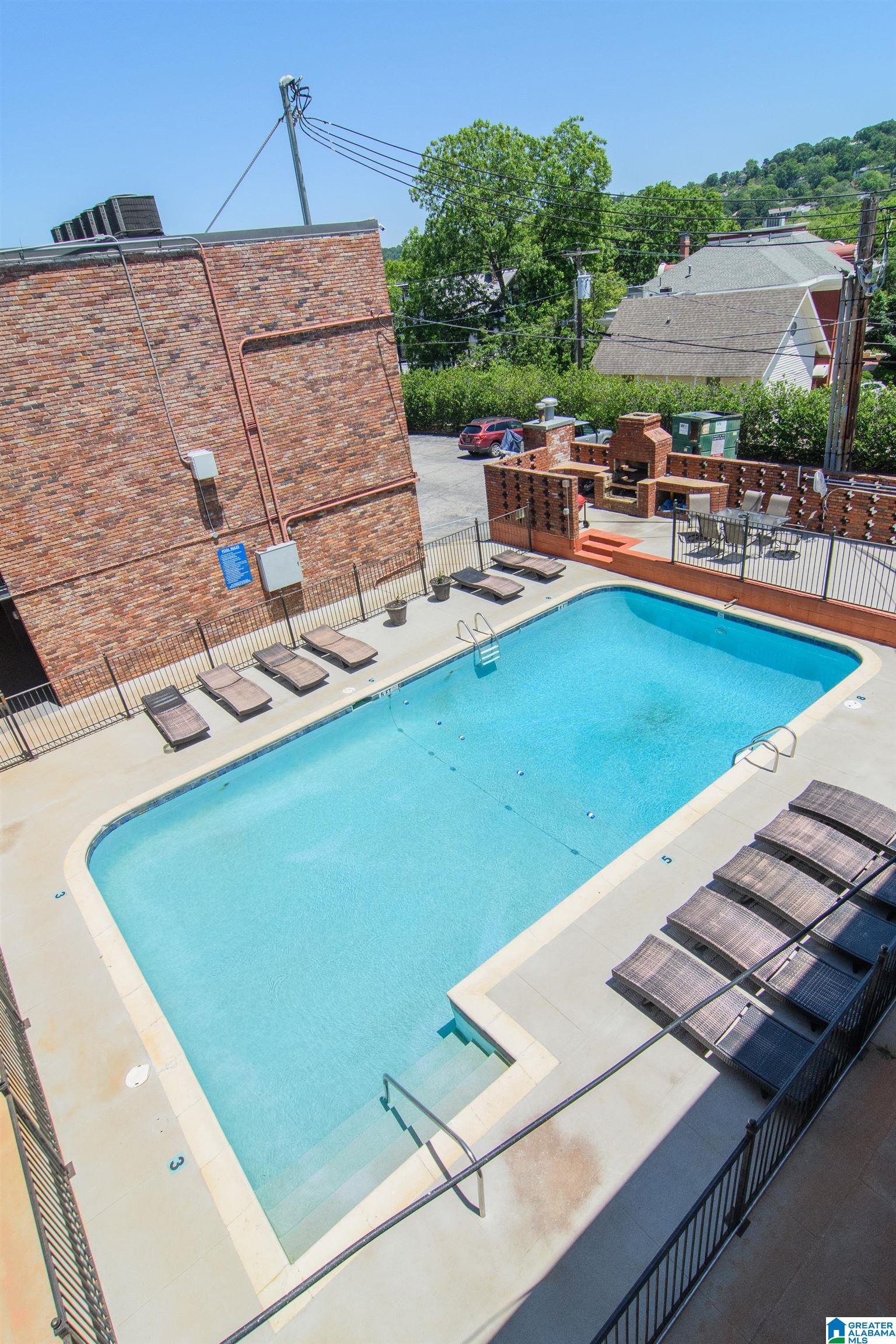 2990 Rhodes Circle South, Unit 122 Birmingham, AL 35205 - Photo 13 of 19