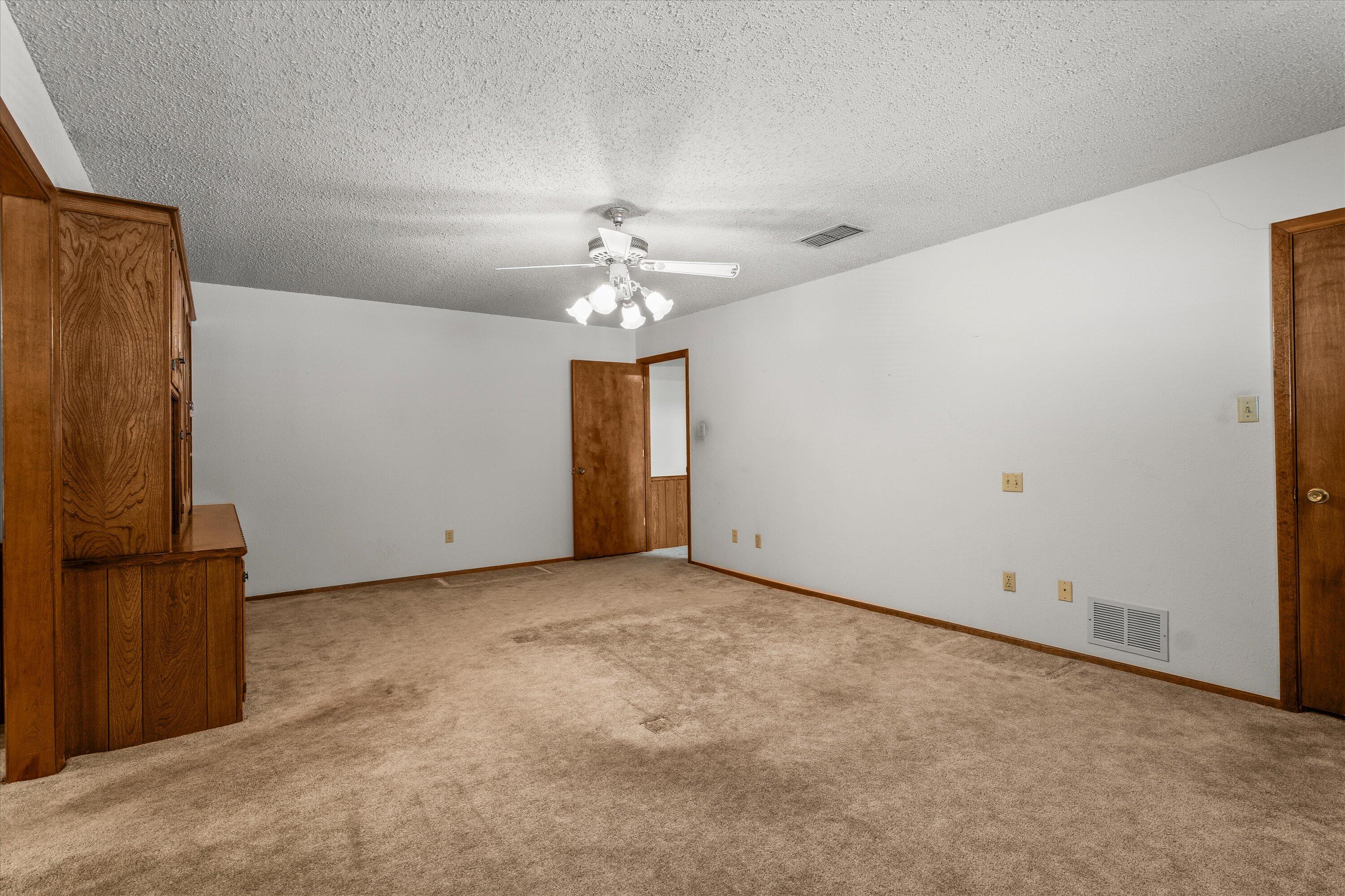 308 West 6th Street Sundown, TX 79372 - Photo 15 of 34 16-308 W 6th St