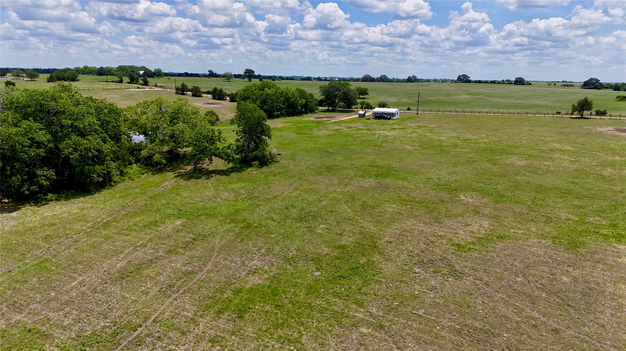 1070 Muehr Road Weimar, TX 78962 - Photo 29 of 40