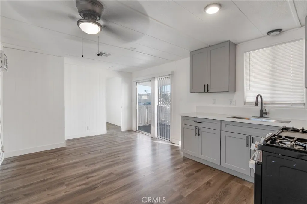 5580 Moreno Street, Unit 87 Montclair, CA 91763 - Photo 5 of 19