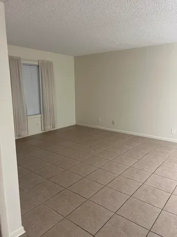 $2,115 | 6272 Chasewood Drive, Unit B, Jupiter, FL 33458