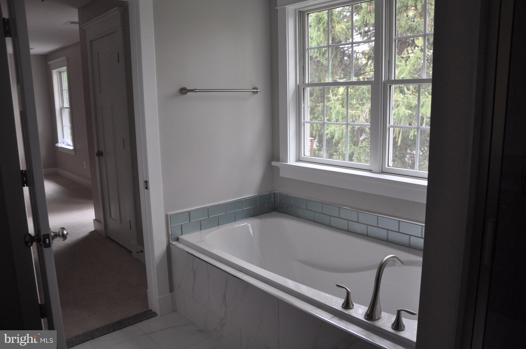 127 Sumner Road Annapolis, MD 21401 - Photo 15 of 25 Bath (Master)