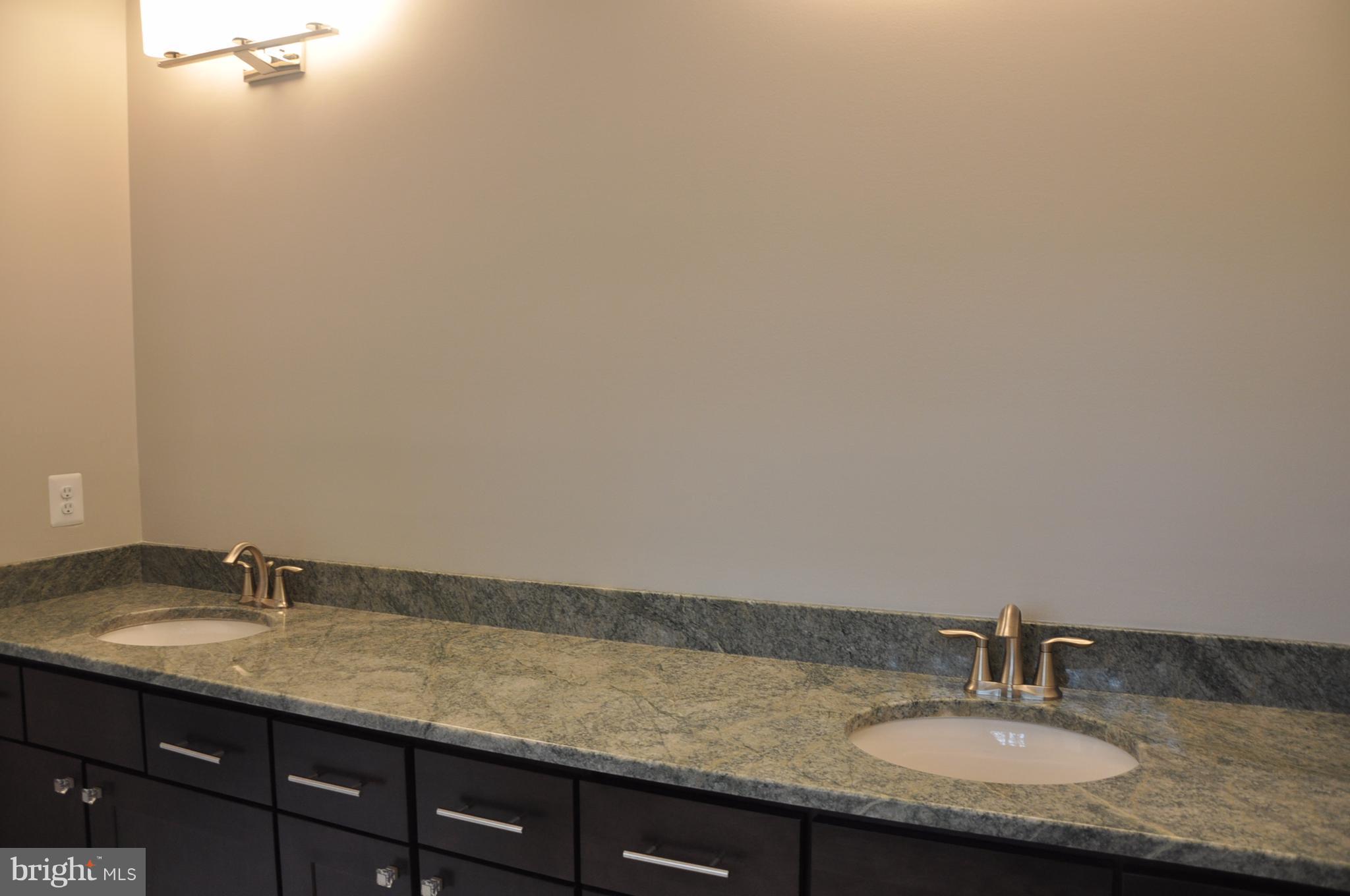 127 Sumner Road Annapolis, MD 21401 - Photo 16 of 25 Bath (Master)
