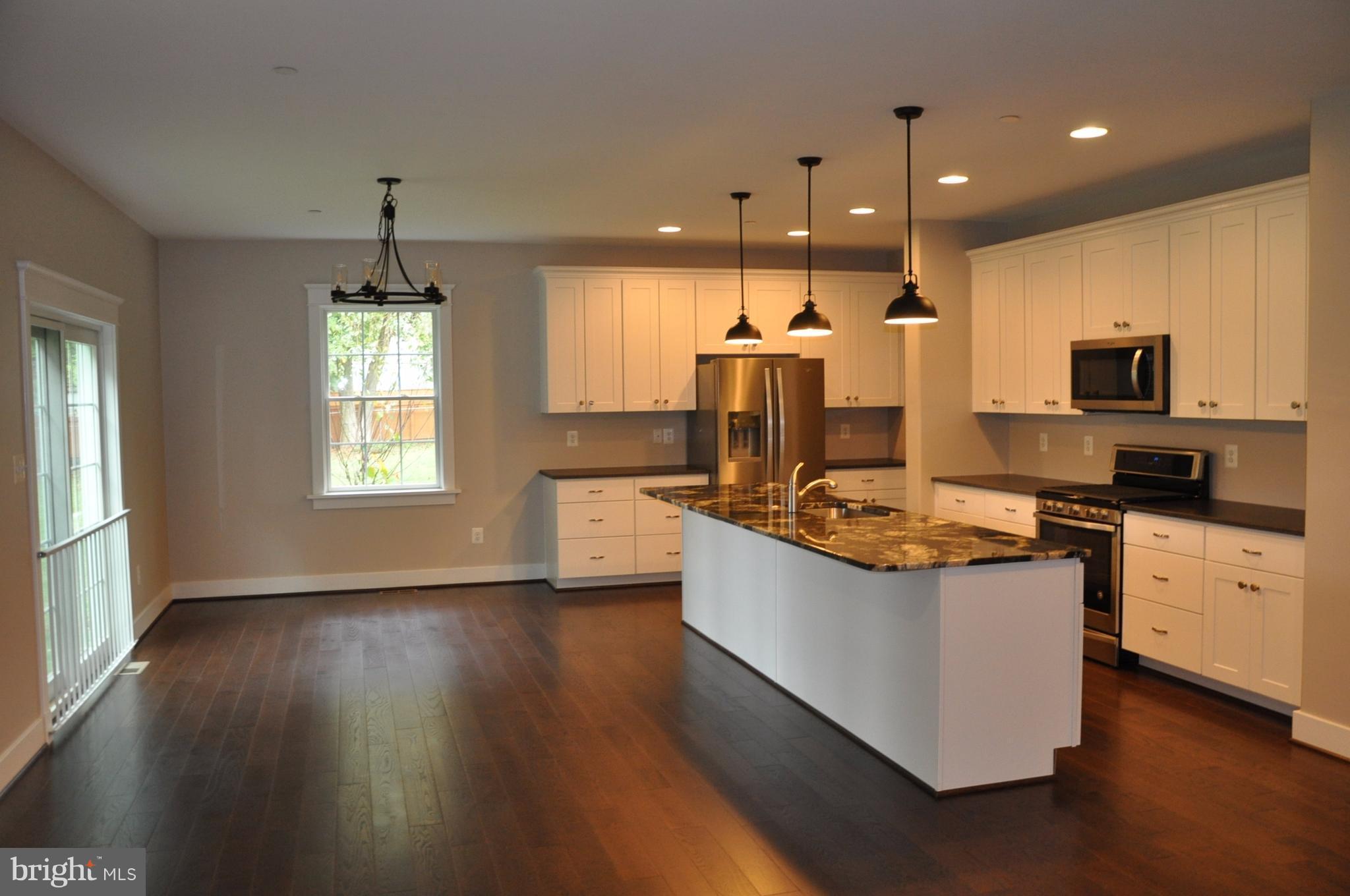 127 Sumner Road Annapolis, MD 21401 - Photo 7 of 25 Kitchen