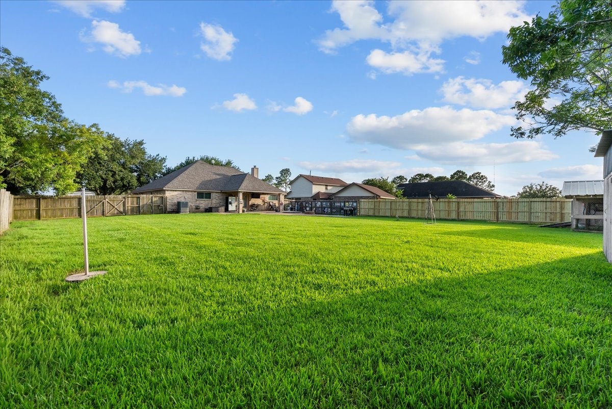 14018 Cimarron Road Santa Fe, TX 77517 - Photo 18 of 24