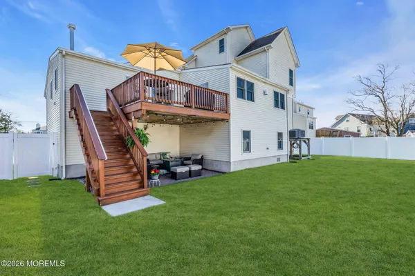 $1,200,000 | 8 Bartine Street, Toms River, NJ 08753