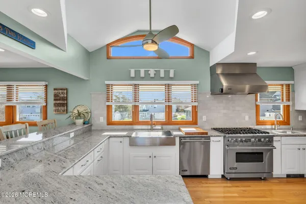 $1,200,000 | 8 Bartine Street, Toms River, NJ 08753