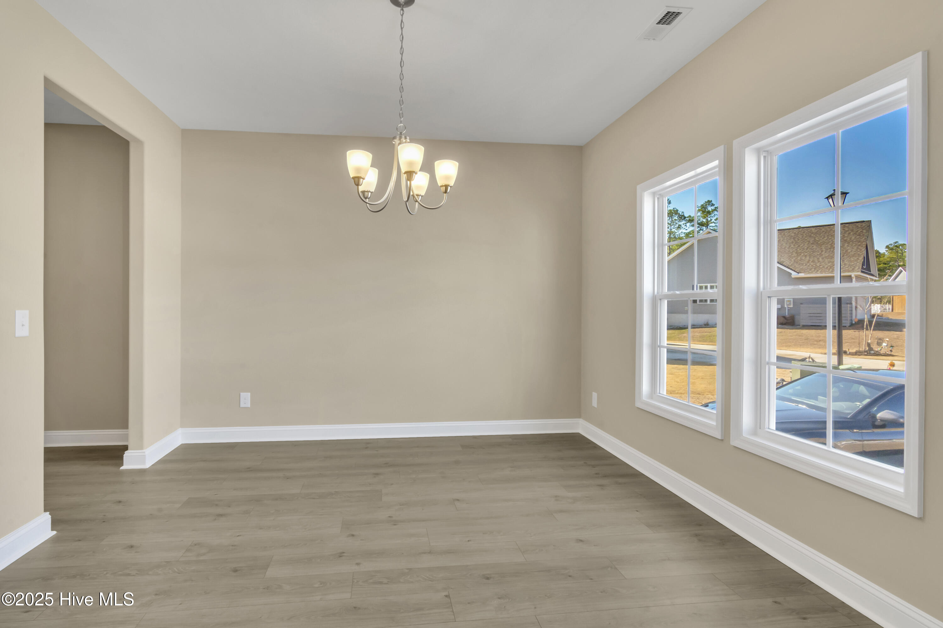 909 Marshview Court Hubert, NC 28539 - Photo 4 of 53 DSC_5266