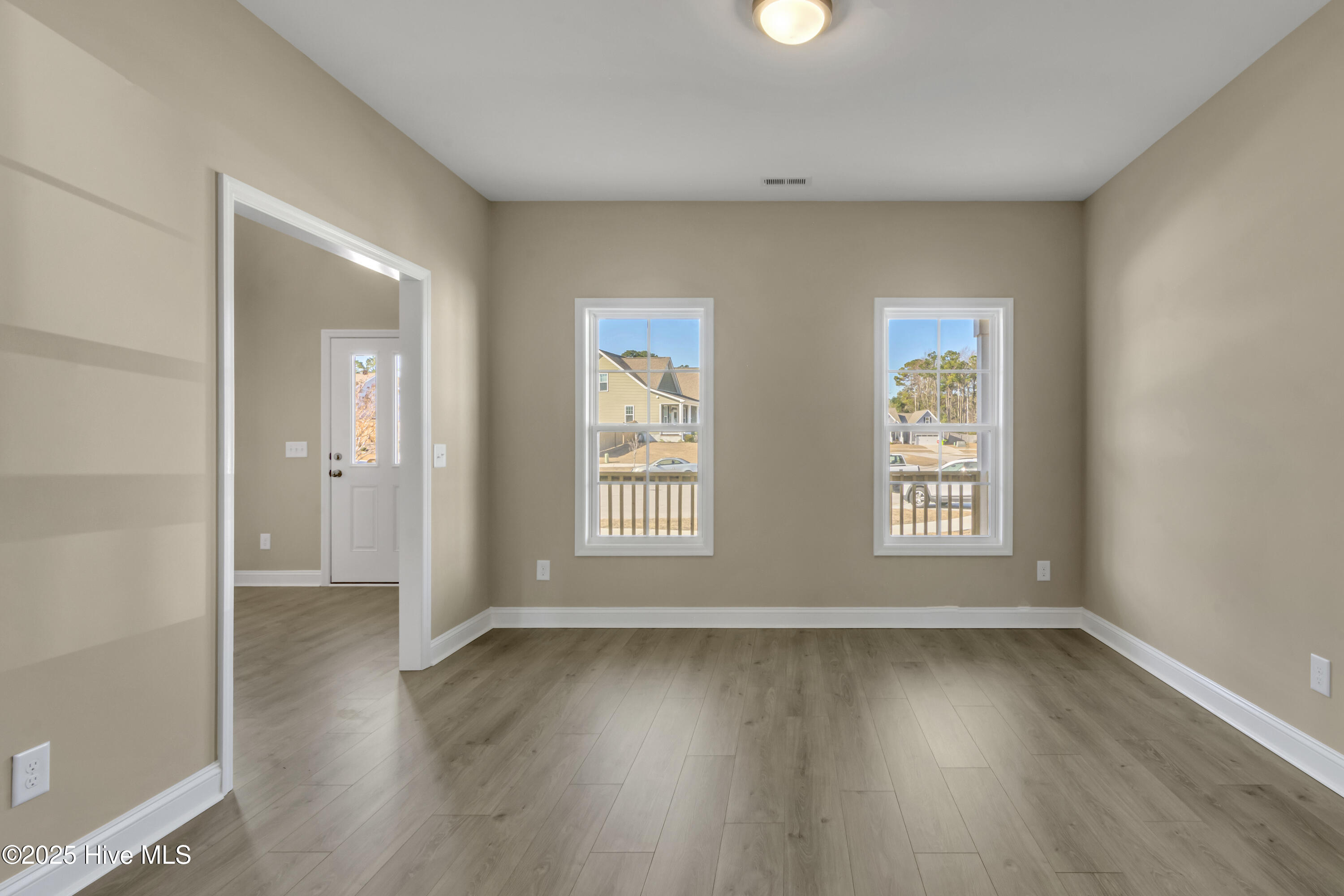 909 Marshview Court Hubert, NC 28539 - Photo 7 of 53 DSC_5281