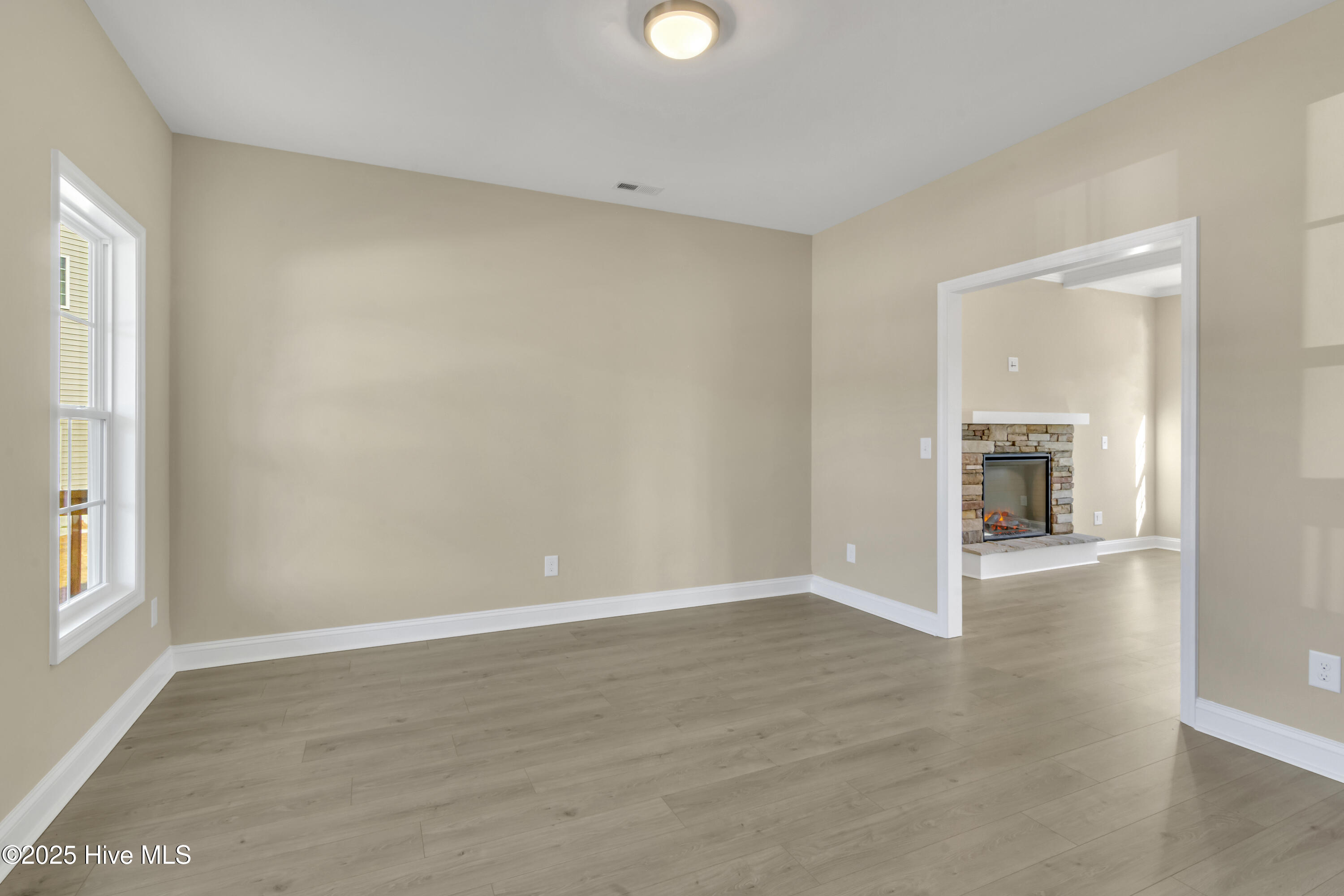 909 Marshview Court Hubert, NC 28539 - Photo 8 of 53 DSC_5286