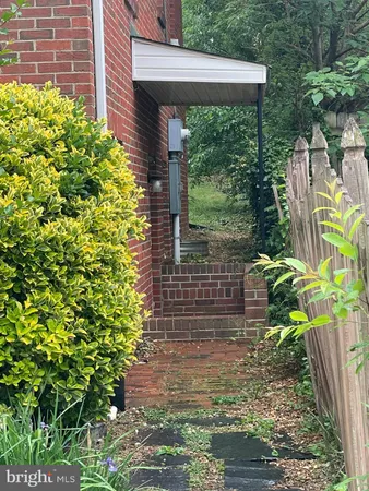 $1,300 | 1320 B Rowe Street, Fredericksburg, VA 22401