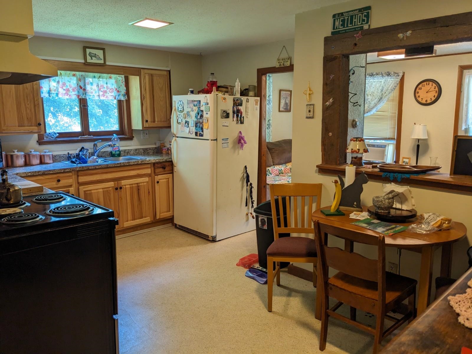 17 Jackson Avenue Rutland, VT 05701 - Photo 7 of 32