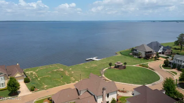 $150,000 | 184 Crepe Myrtle Drive, Brandon, MS 39047