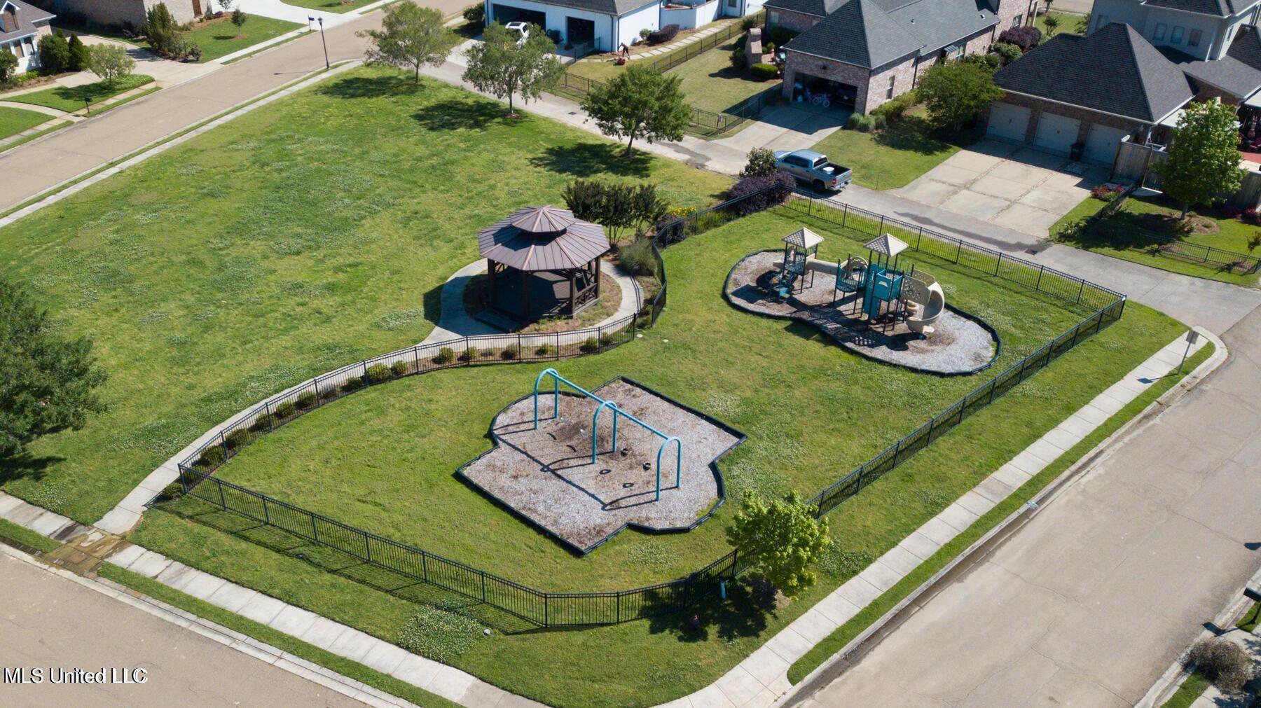 184 Crepe Myrtle Drive Brandon, MS 39047 - Photo 6 of 20 Arbor Landing 5