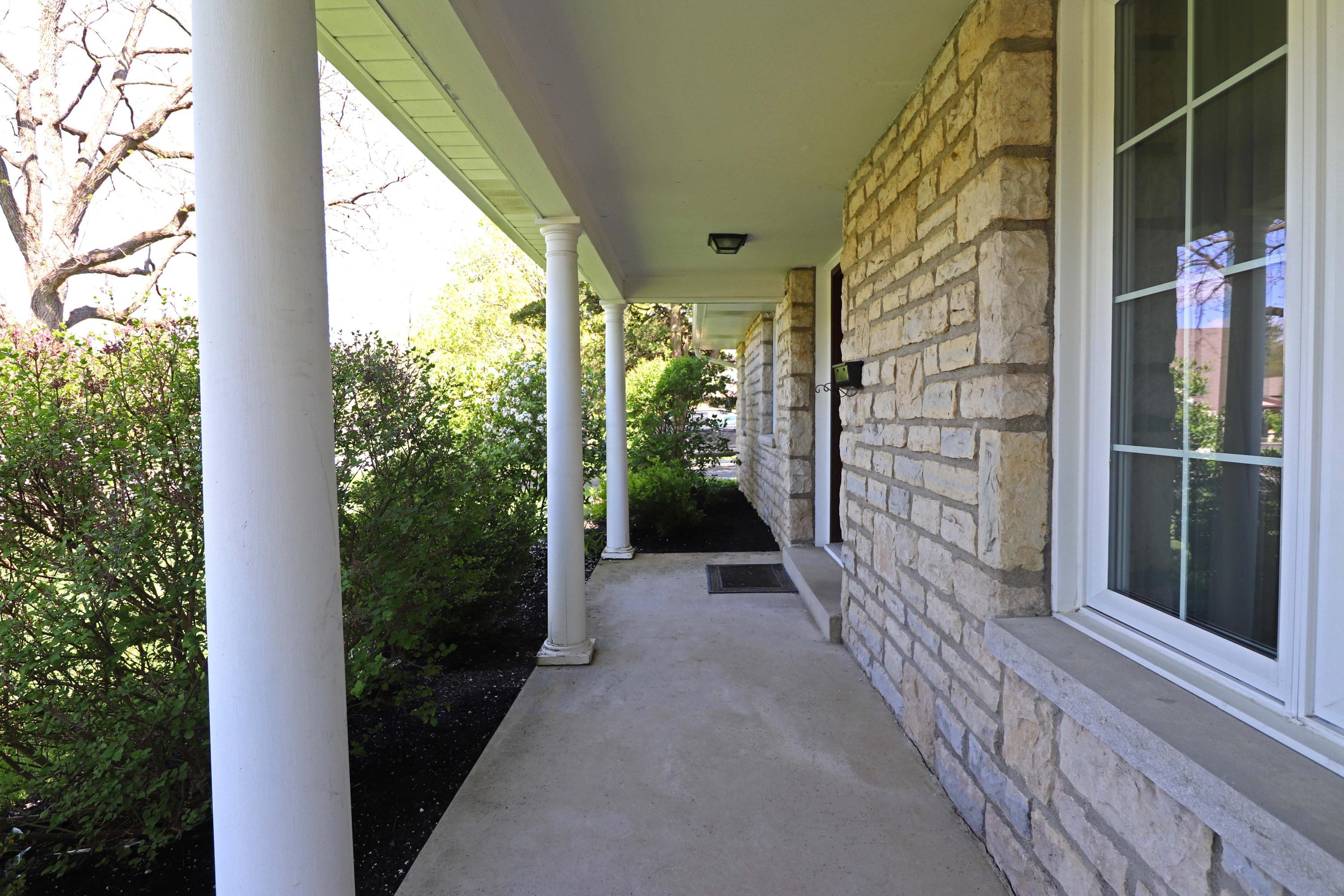 1345 Fishinger Road Columbus, OH 43221 - Photo 3 of 36