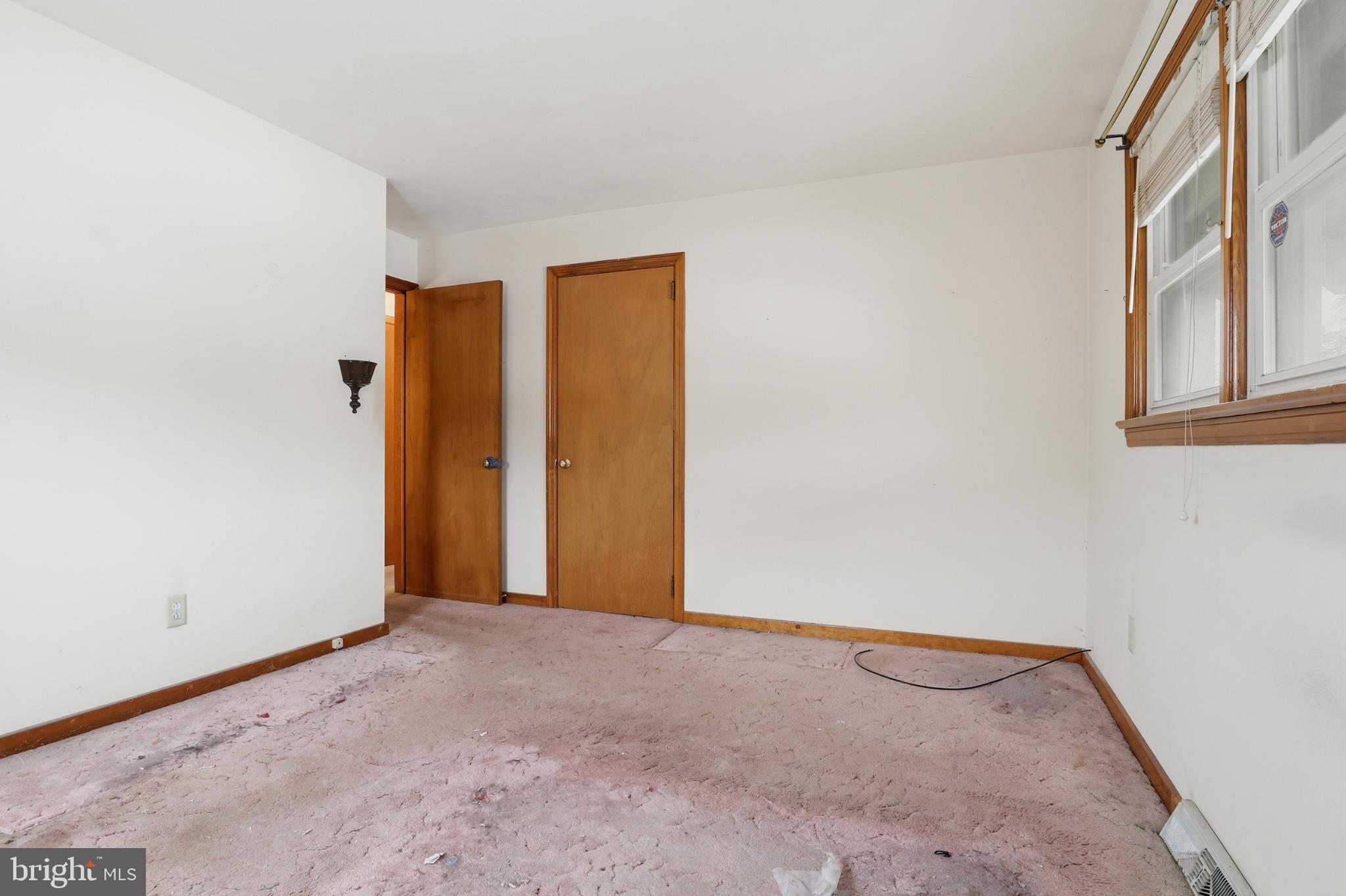 865 Taxville Road York, PA 17404 - Photo 23 of 40 Spacious room ready for your personal touch.