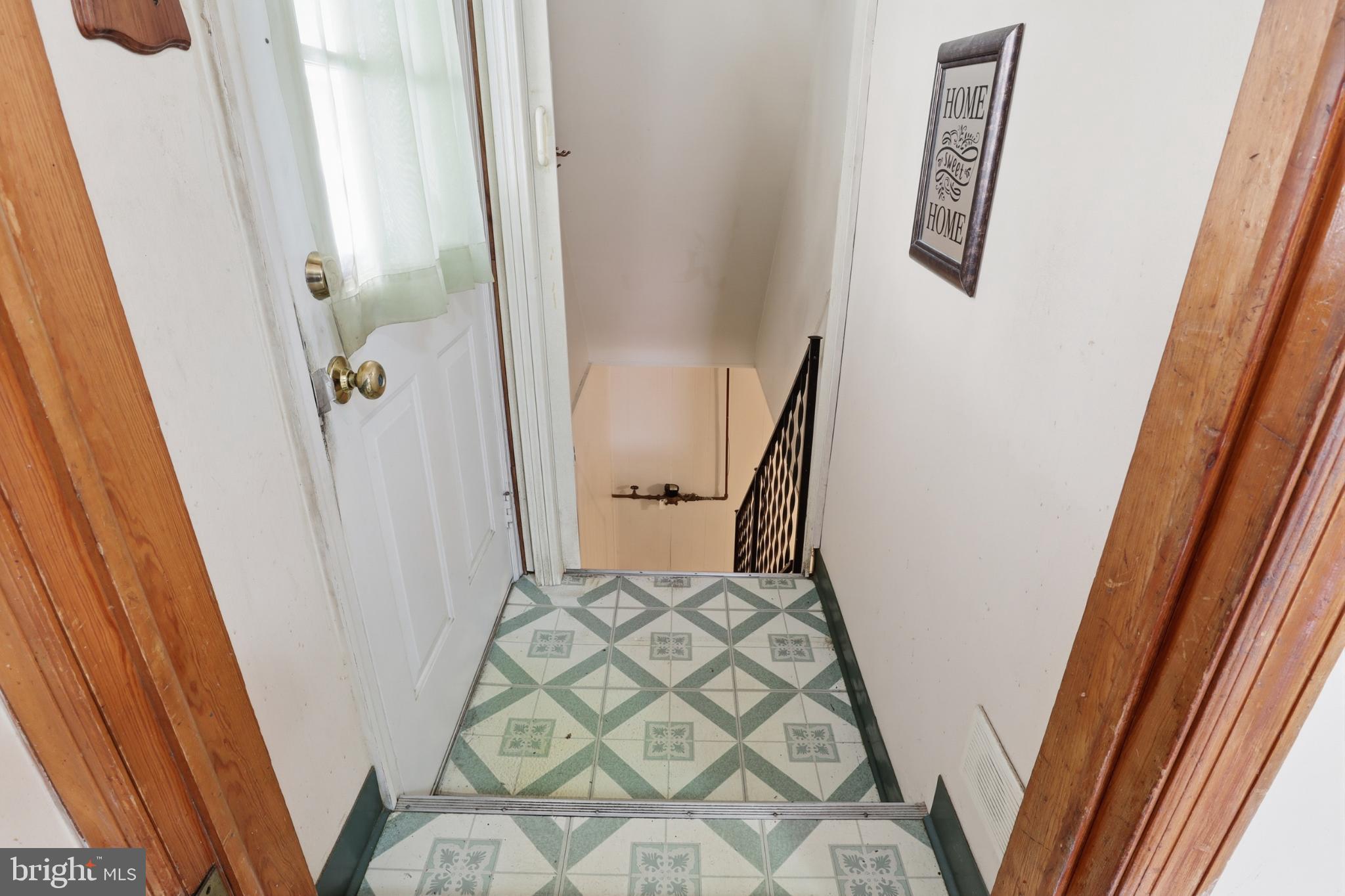 865 Taxville Road York, PA 17404 - Photo 24 of 40 Inviting entryway with charming tile design.