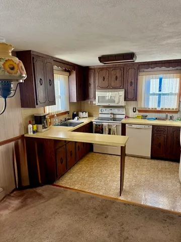 $474,900 | 603 West Chestnut Street, Brockton, MA 02301