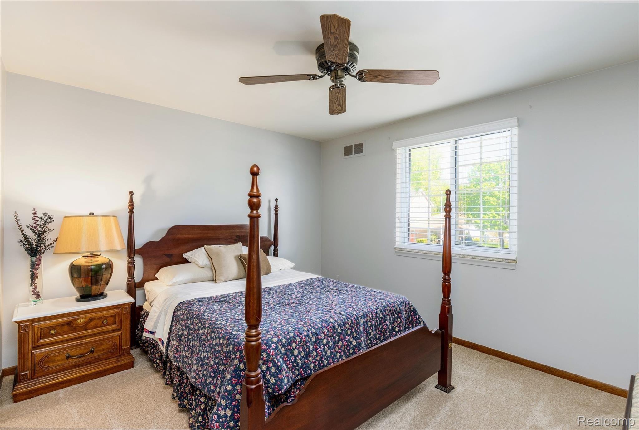 1007 Vernier Road Grosse Pointe, MI 48236 - Photo 22 of 50 Master BR